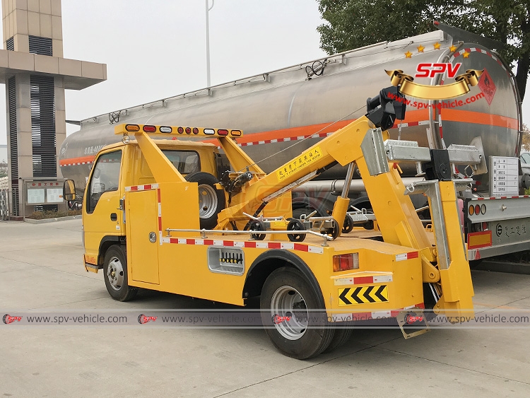 Road Wrecker Truck ISUZU - Yellow - LB